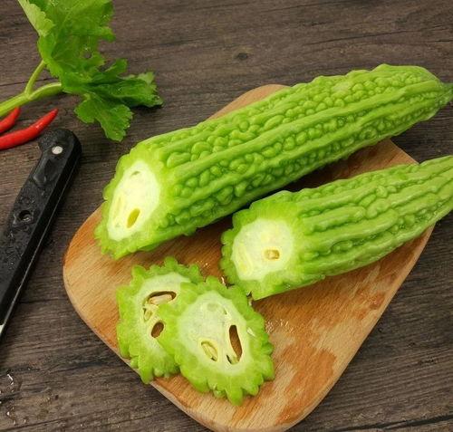 在书中吃瓜,一场别开生面的阅读盛宴